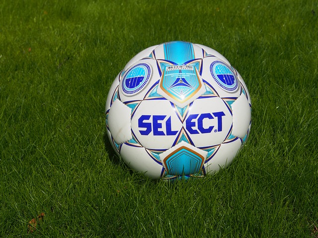 三人破门 三人破门